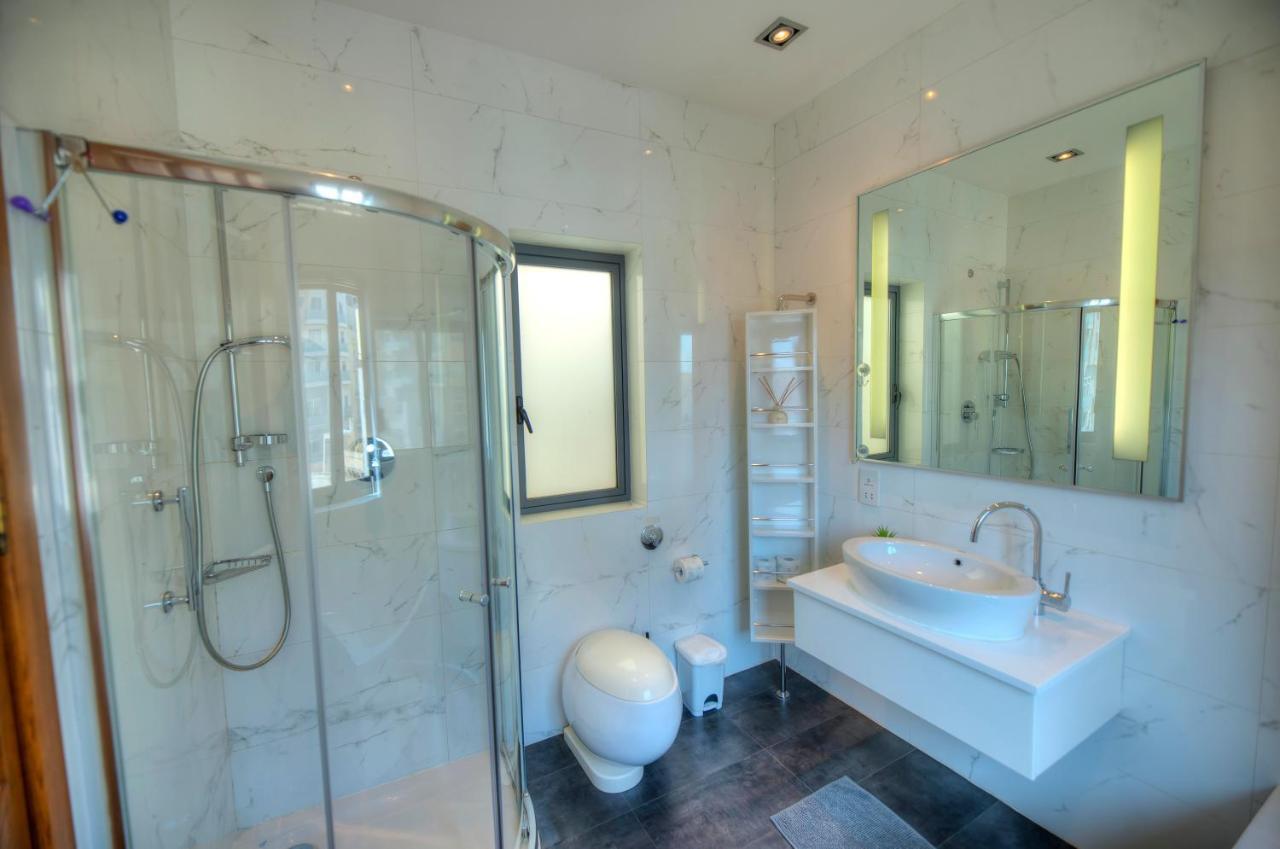 Spacious 3Bedrooms With Spectacular Views Goslm-6 Sliema Buitenkant foto